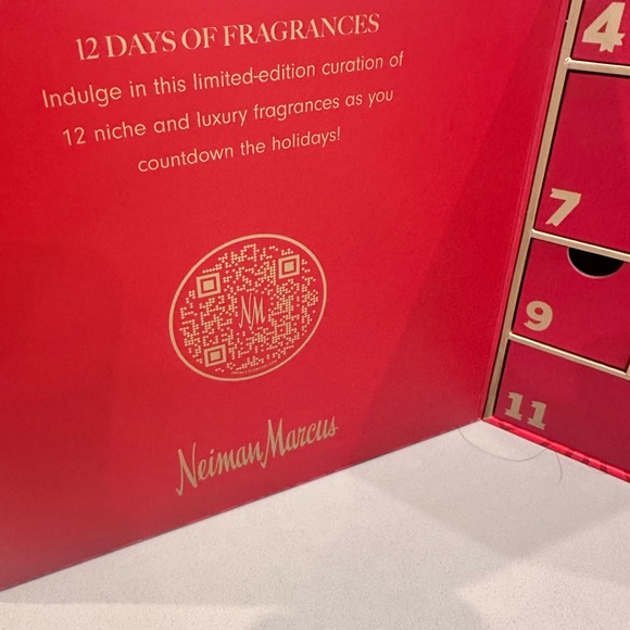 Empty calendar box from Neiman Marcus luxury beauty advent storage boxes - Picture 5 of 5